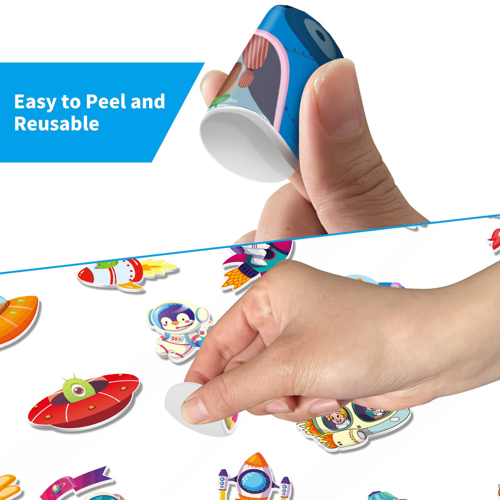 Elfew 6-set 3D sticker book Handle design supports easy on-the-go play.