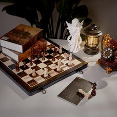 ELONGDI felt-bottom pieces protect the board surface
