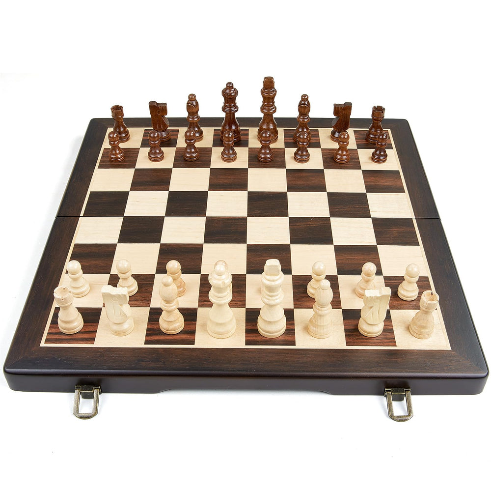 ELONGDI included two extra queens for more opening choices