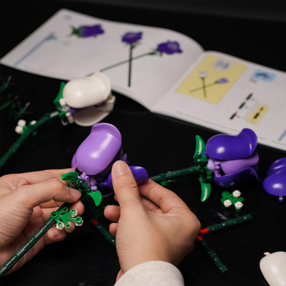 ENJBRICK composed dimensions and build guide help users place the bouquet easily.
