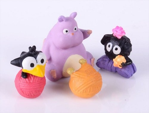 Ensky Spirited Away display stand supports stylish Nosechara arrangements.