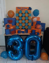 Enyeopd 30th birthday balloon decor ideal for weddings.