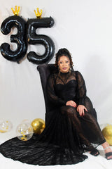 Enyeopd 40-inch gold number balloon creates elegant accent for weddings and anniversaries