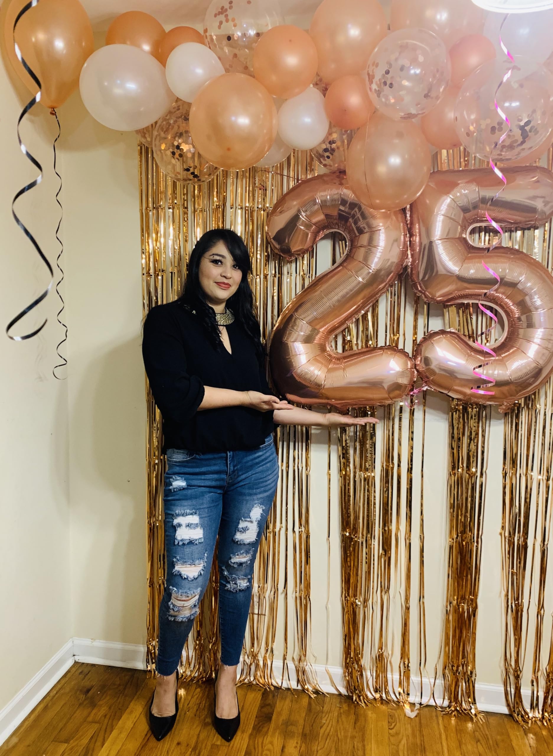 Enyeopd Easy-to-inflate party balloons for quick, stylish setups.