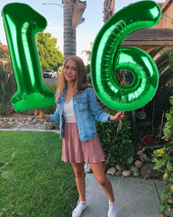 Enyeopd 60-number balloon color options for themed party accents.