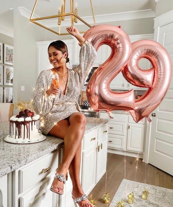 Versatile Enyeopd rose gold party decor for weddings and anniversaries