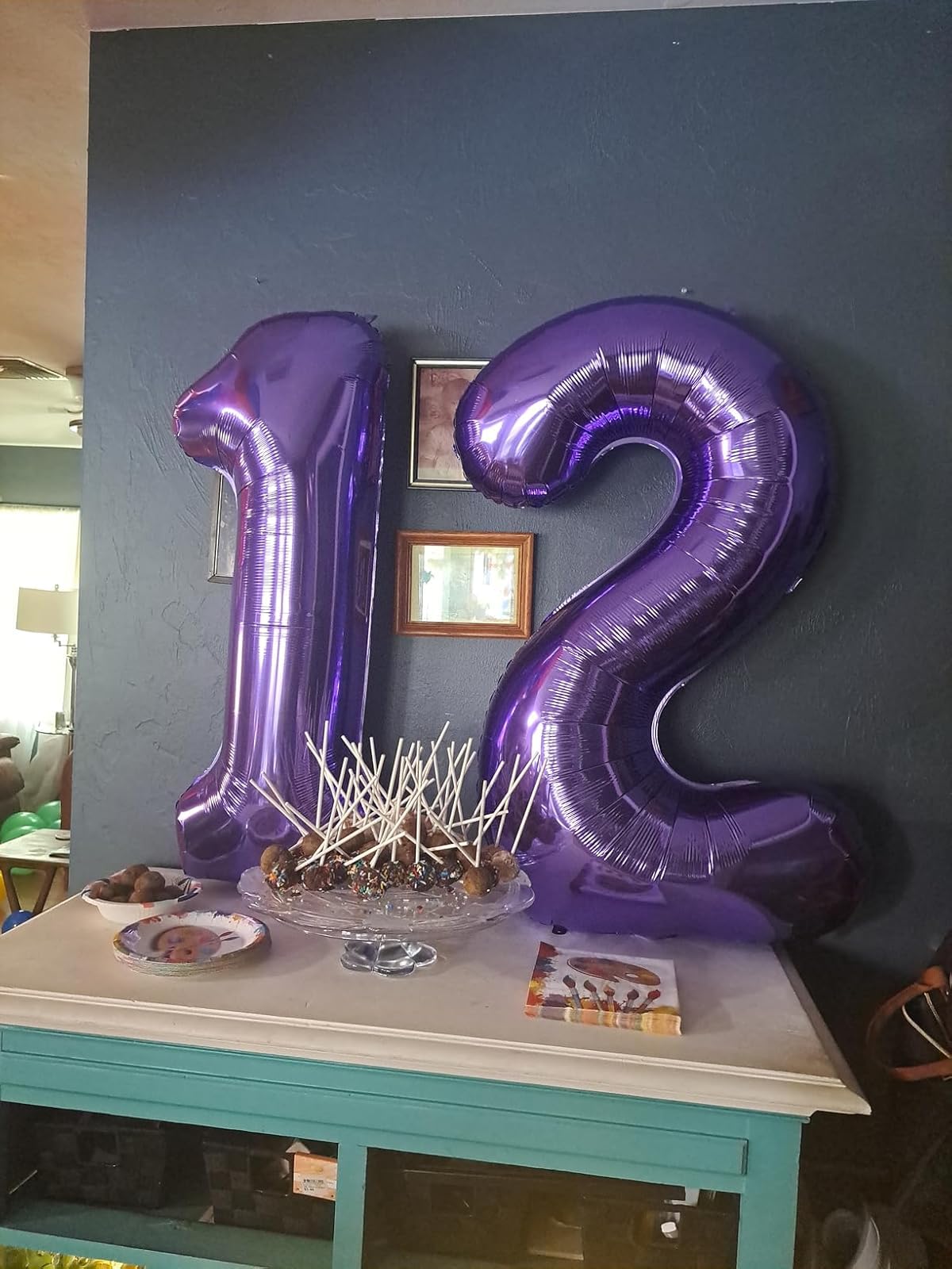 Enyeopd premium material balloon numbers resist tearing for lasting decor.