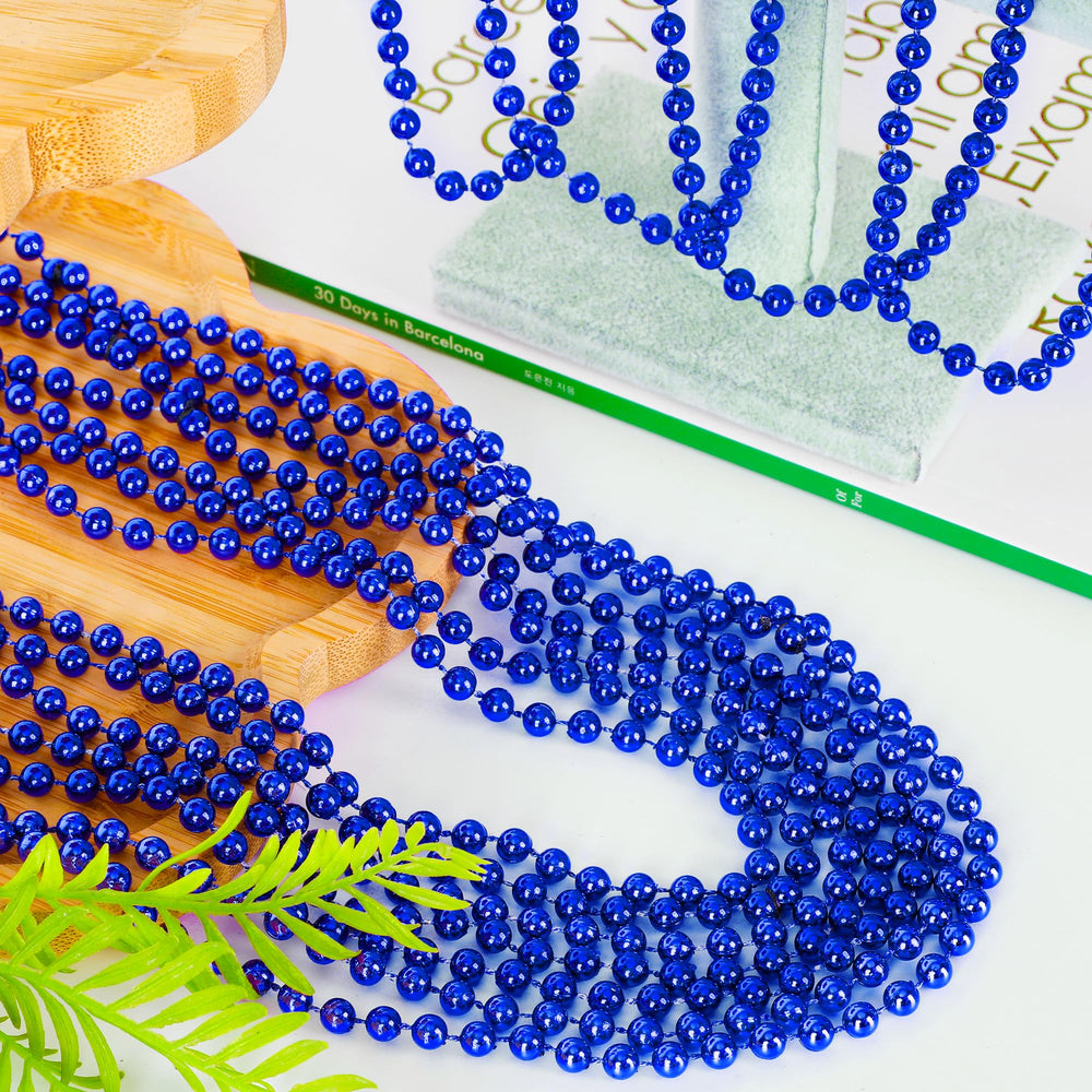EOBOH lightweight plastic bead necklace with metallic finish for durable wear.