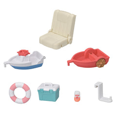 Epoch Sylvanian boat-connecting-parts enable larger fleet play.