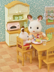 Dollhouse-compatible Epoch Sylvanian set for expanded pretend play with dolls