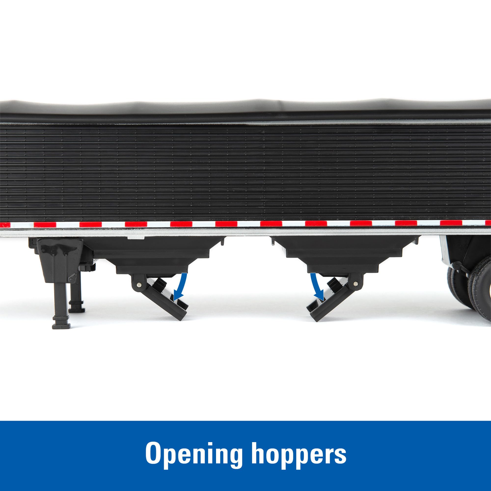 ERTL hitching system shows simple connect and disconnect play