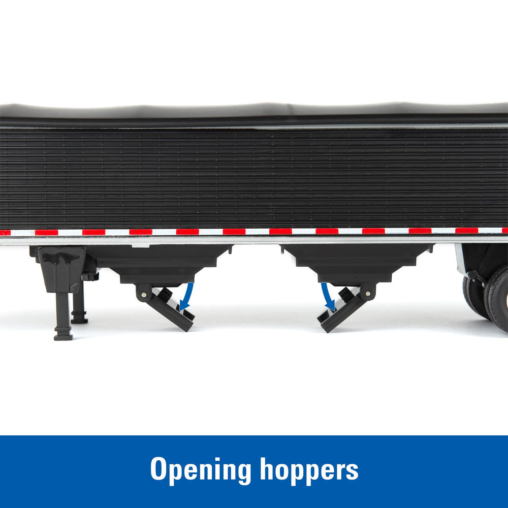 ERTL hitching system shows simple connect and disconnect play