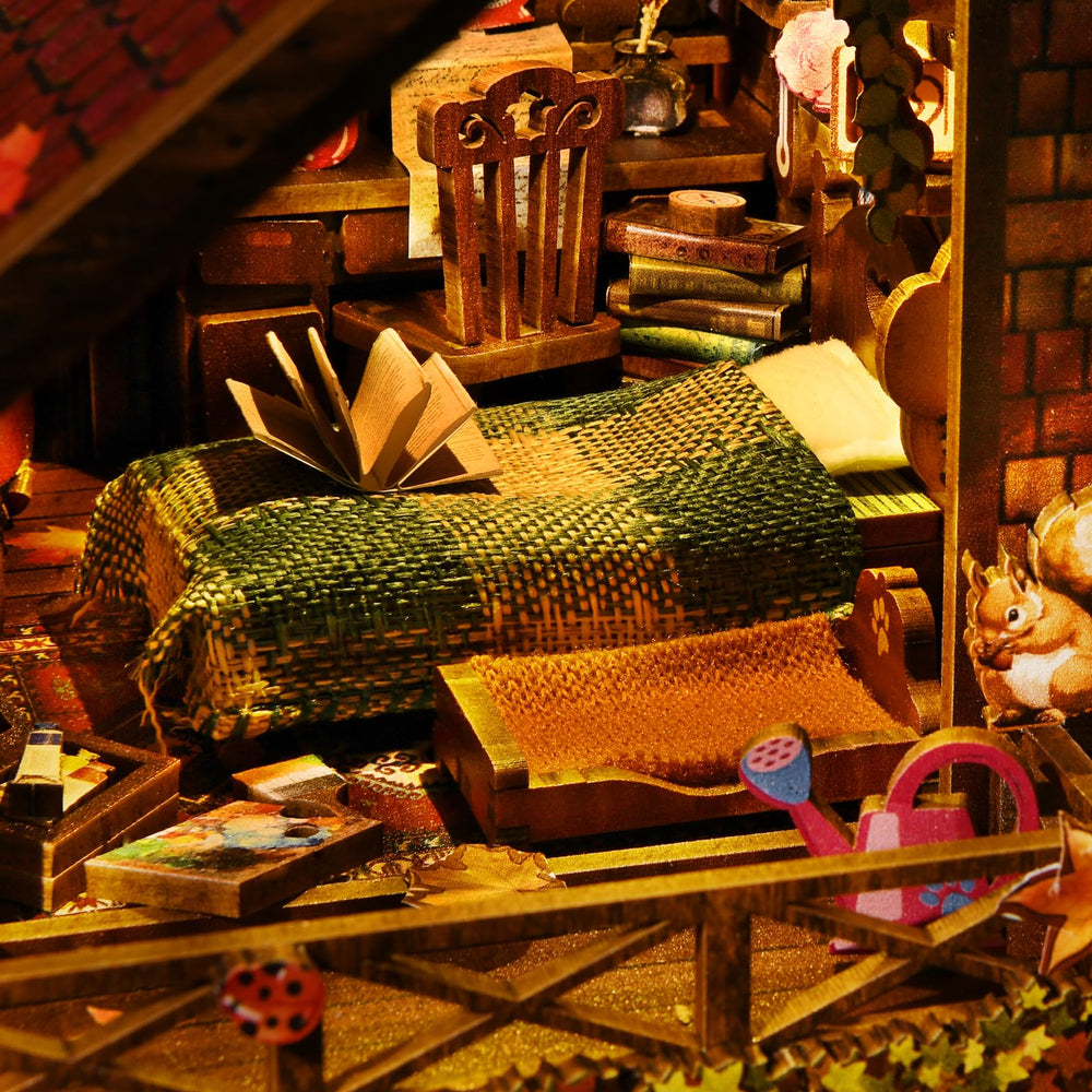 ETKVR Book Nook Kit warm LED lights create inviting ambiance.