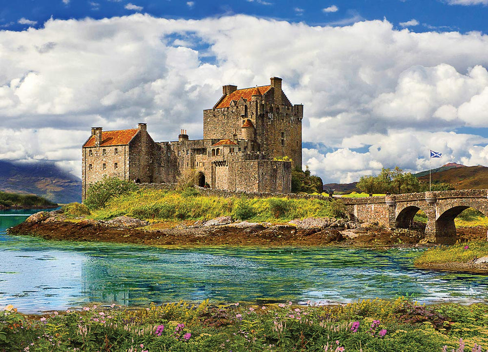 EuroGraphics Eilean Donan Castle puzzle pieces spread shows a challenging yet rewarding build.