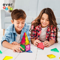 EverPlay square tile detail with smooth edges for safe building