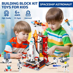 EXCOUP Space Exploration Shuttle astronauts set fuels creative space role-play.