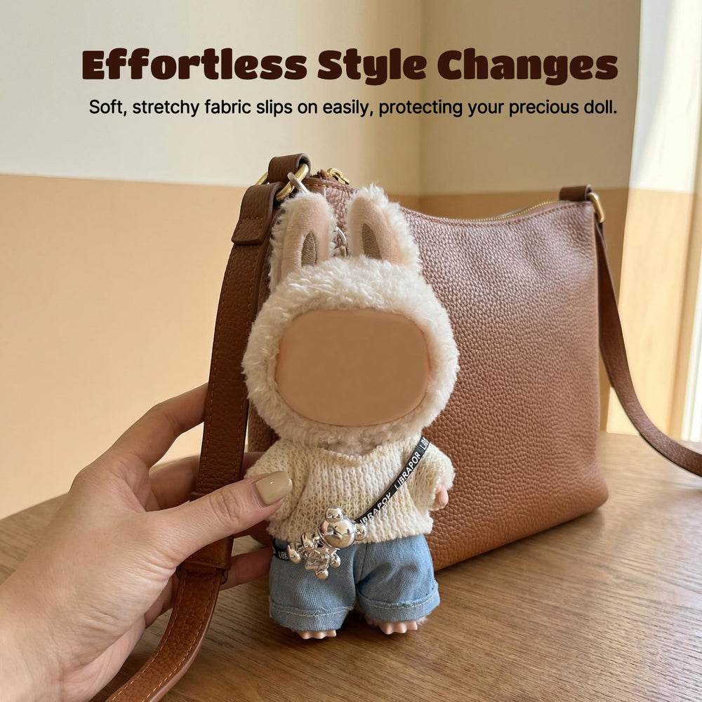Eyancotoi stretch fabric enables easy dressing for 17cm dolls.