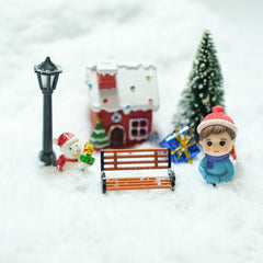 Fabmode dollhouse benches side view highlights slim profiles and smooth texture.