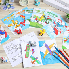 Compact 4.92 x 6.89 inch Faccito coloring books fit neatly in goodie bags.