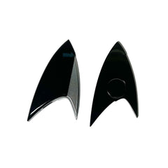 FAMETEK display case included, safe display of the ComBadge