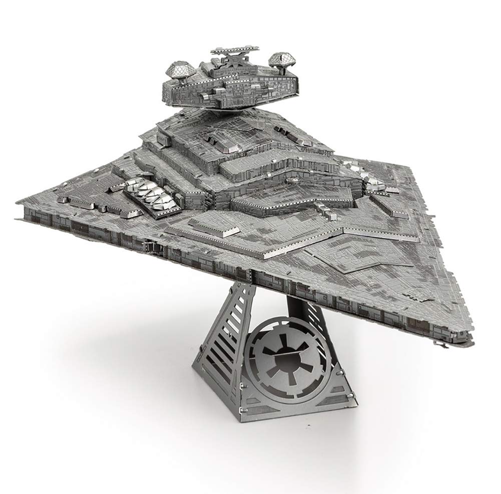 Fascinations Metal Earth Destroyer Imperial Star Wars packaging highlights difficulty and assembly tips.