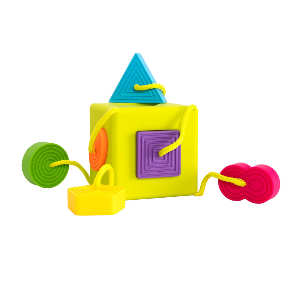 Fat Brain Toys OombeeCube travel shape sorter for on-the-go learning