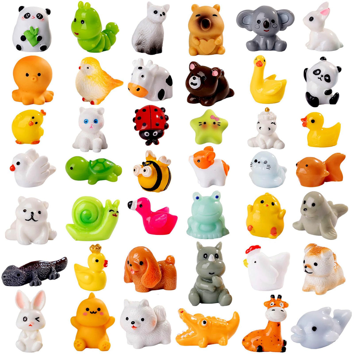 Faunamancy mini resin bear close-up for fairy garden display and imaginative play.