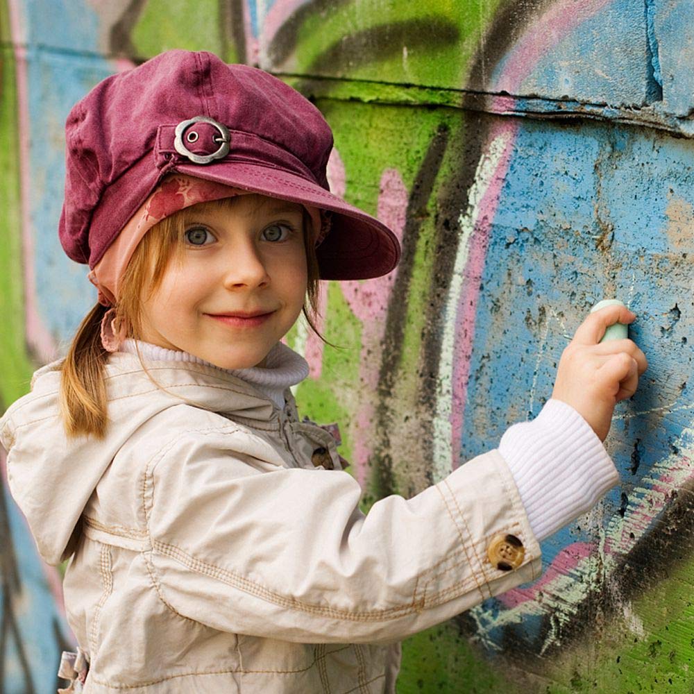 Feela outdoor chalk set ready for family activity and back-to-school art.