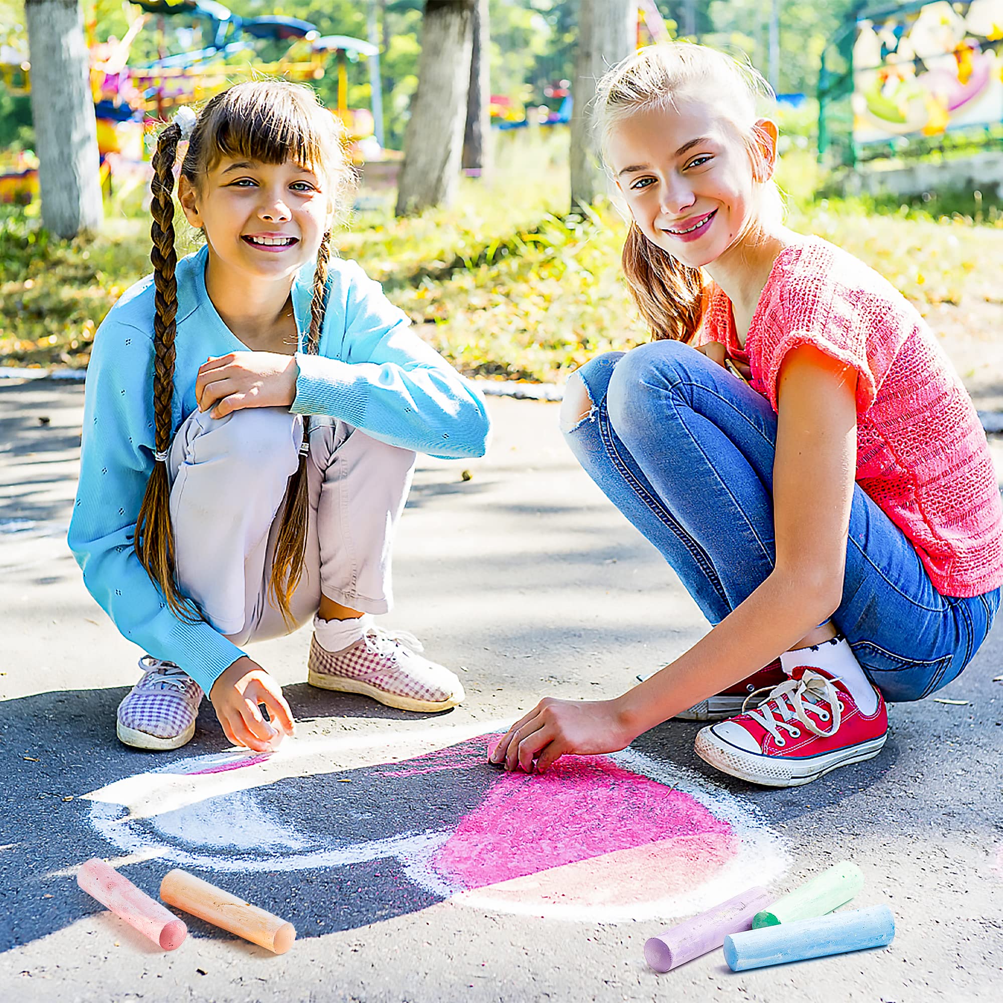 Feela packaging includes cushioning for a tidy, kid-friendly unboxing.