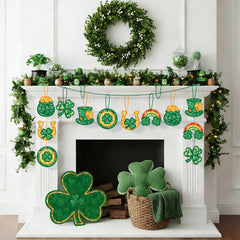 Feifeiya window display ideas with festive cutouts