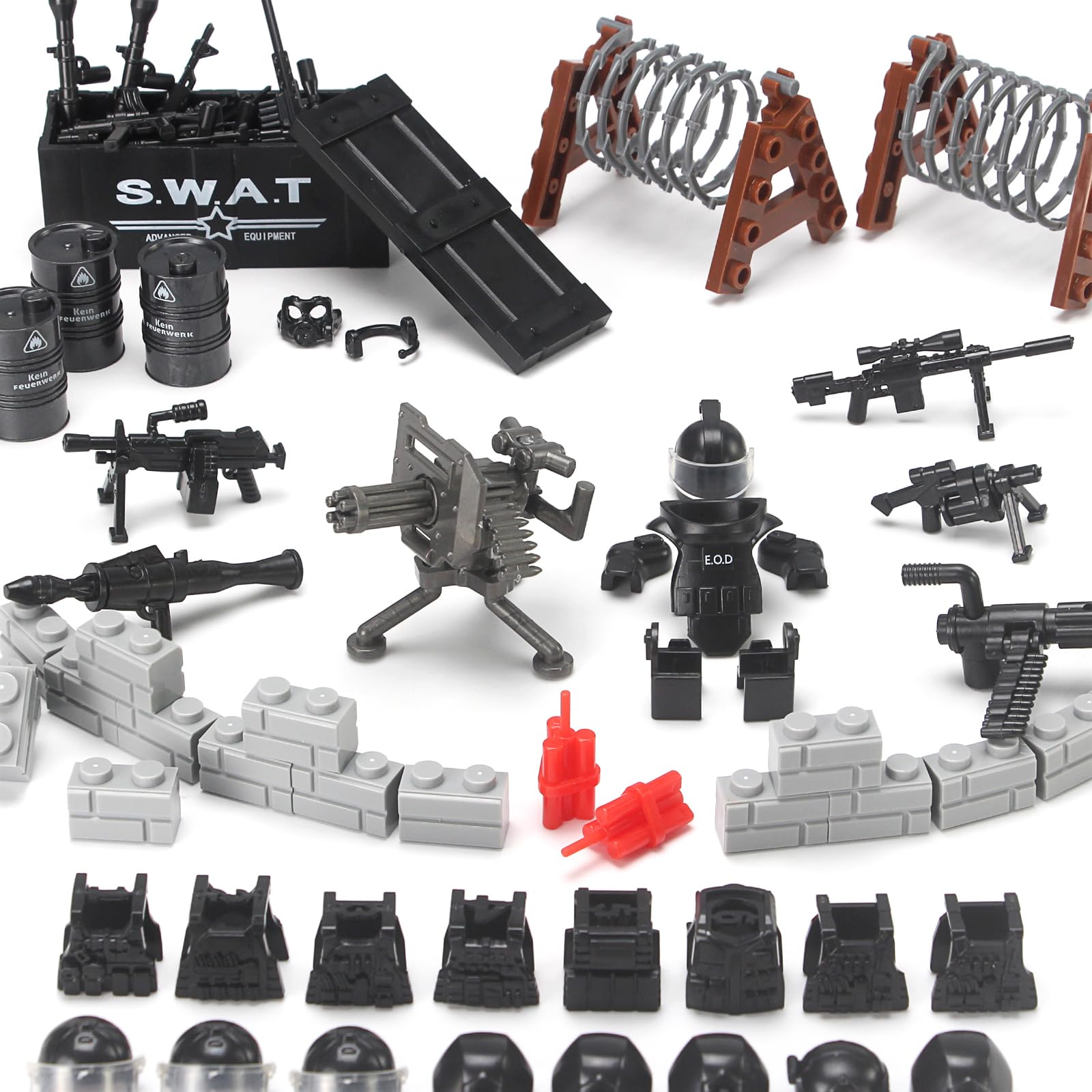 FELEPH SWAT figures and gear enabling multiple figure configurations in scenes