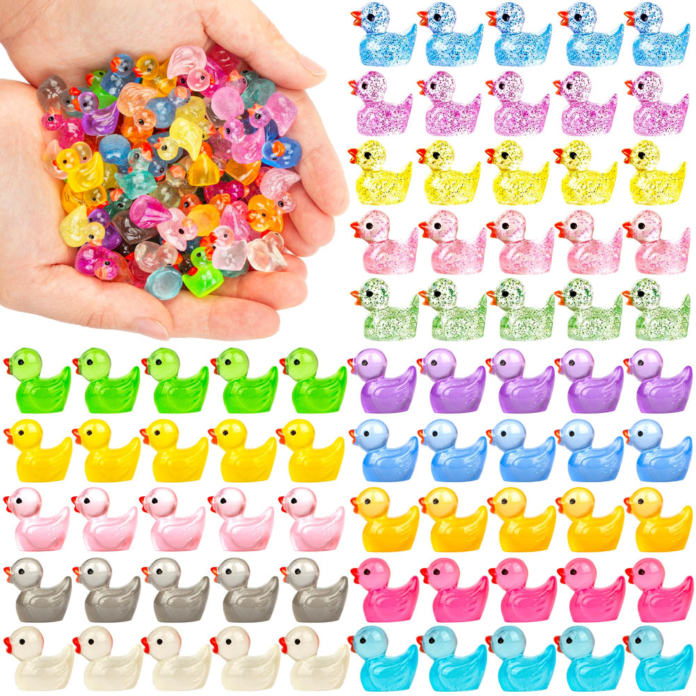 FEXIA resin ducks are durable and waterproof for long-lasting displays
