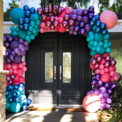 FEYG confetti balloon detail ideal for ceiling and wall accents.