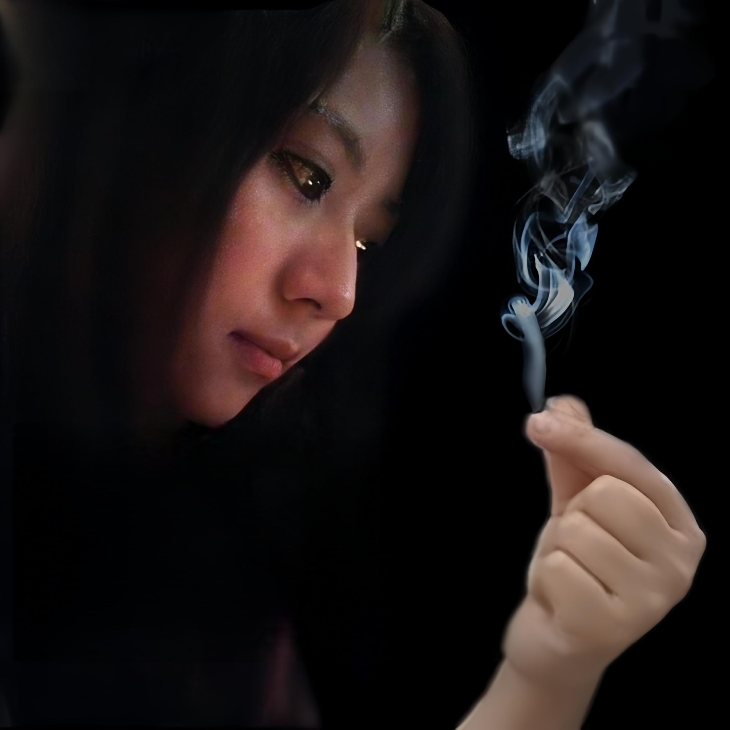 Finger Smoke Trick Set close-up performance for intimate magic reveals