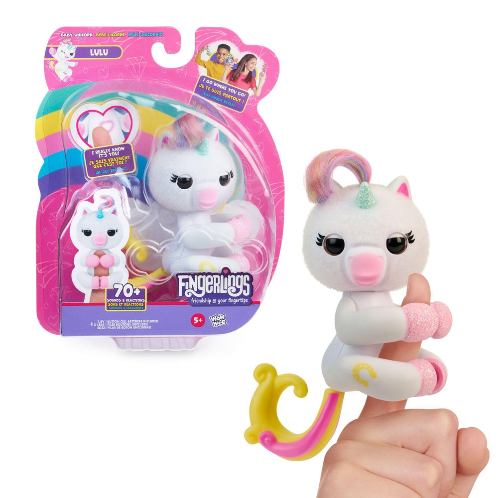 Compact portable design makes Fingerlings Lulu a travel-friendly companion.