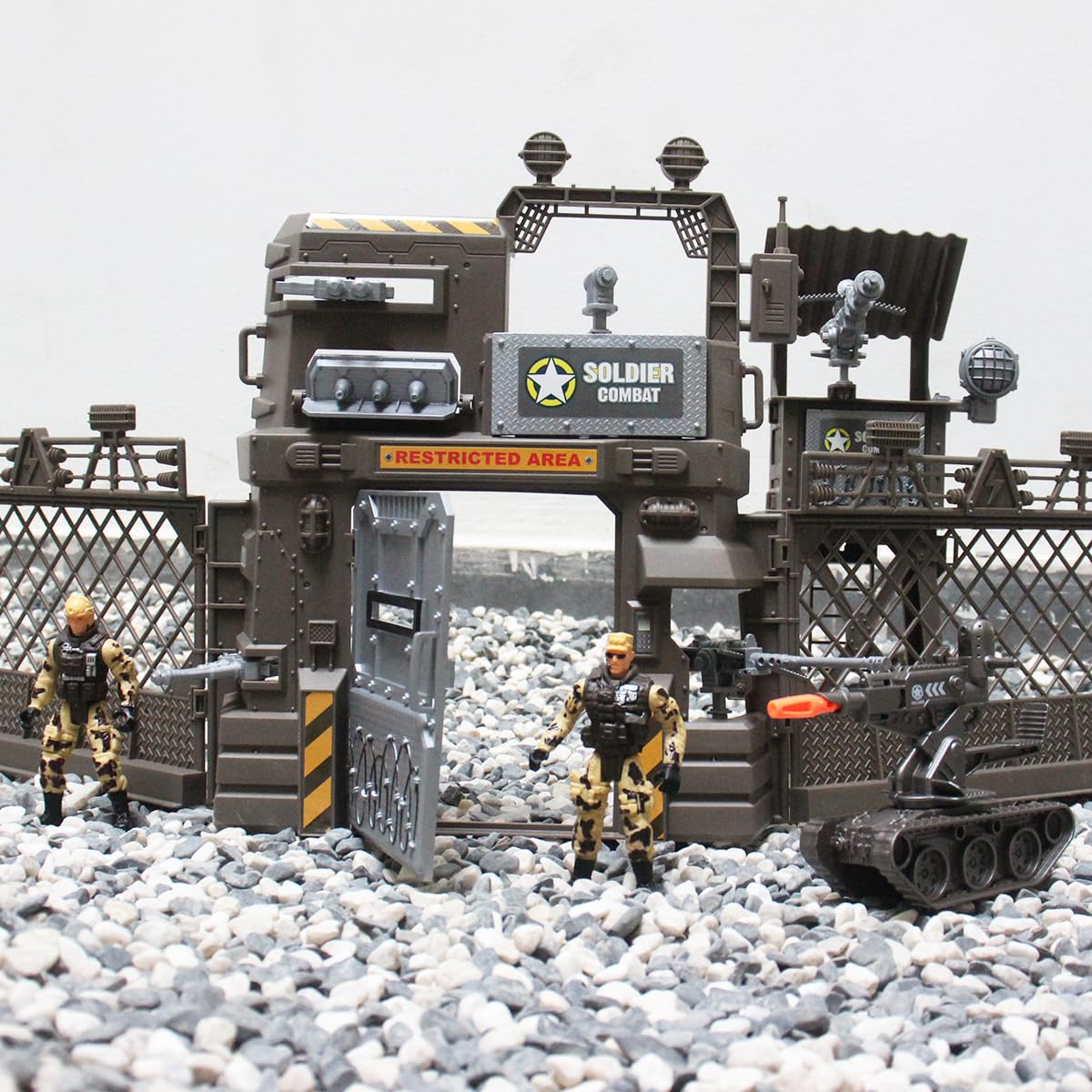 Fisca military tank toy for action-packed battlefield scenes.