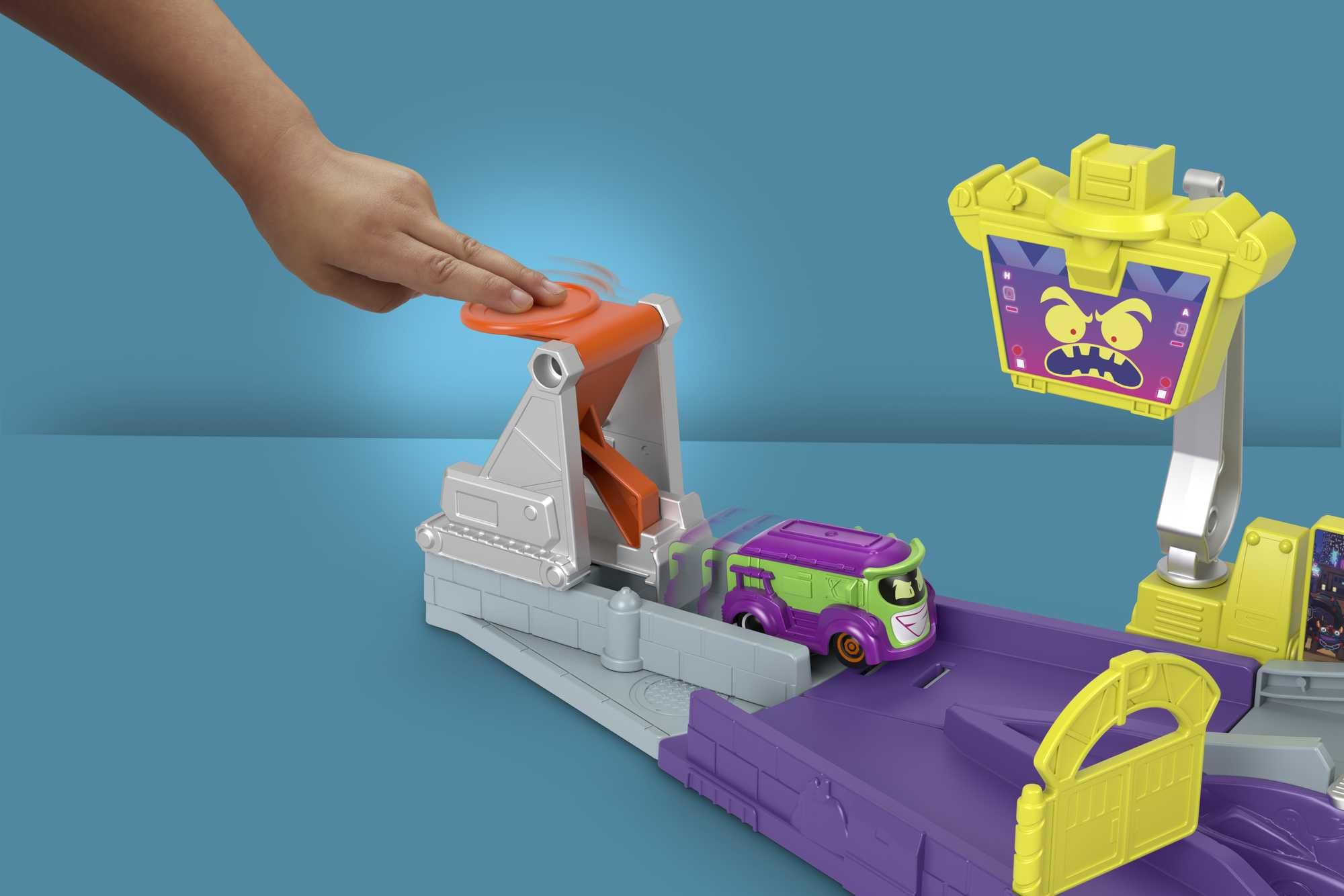 Fisher-Price Batwheels ramp action fuels dynamic launches and storytelling.