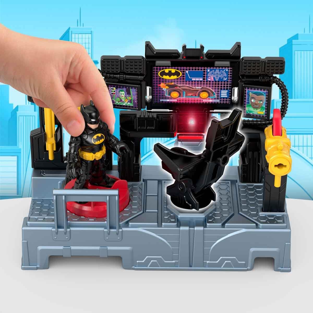 Power Pad spins the chair for quick Batman missions