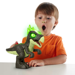 Fisher-Price Imaginext Dracorex XL eyes and horn light up for engaging pretend moments.