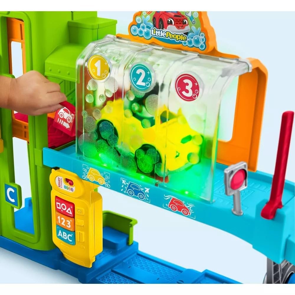 Elevator action moving figures and cars for pretend play