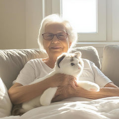 FLUFFYFUN gift plush cat offers comforting companionship for relaxation