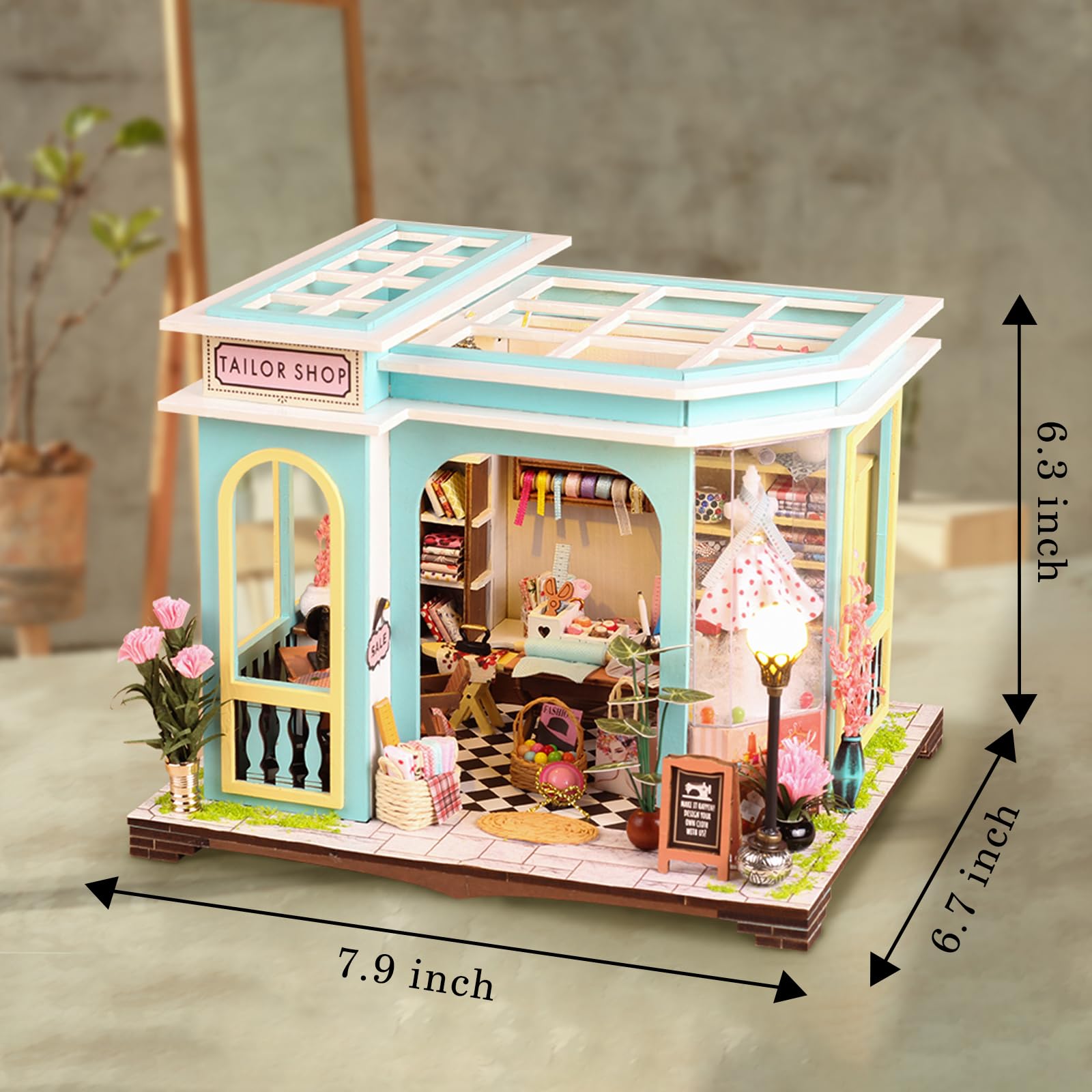 FLYNOVA Miniature house night light feature illuminating the interior.