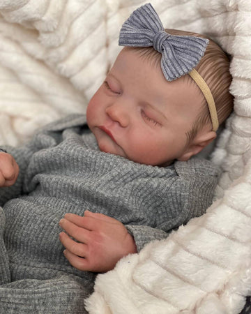 FOCKOF Realistic Reborn Baby Doll Girl 17-inch gray, lifelike vinyl for imaginative play.