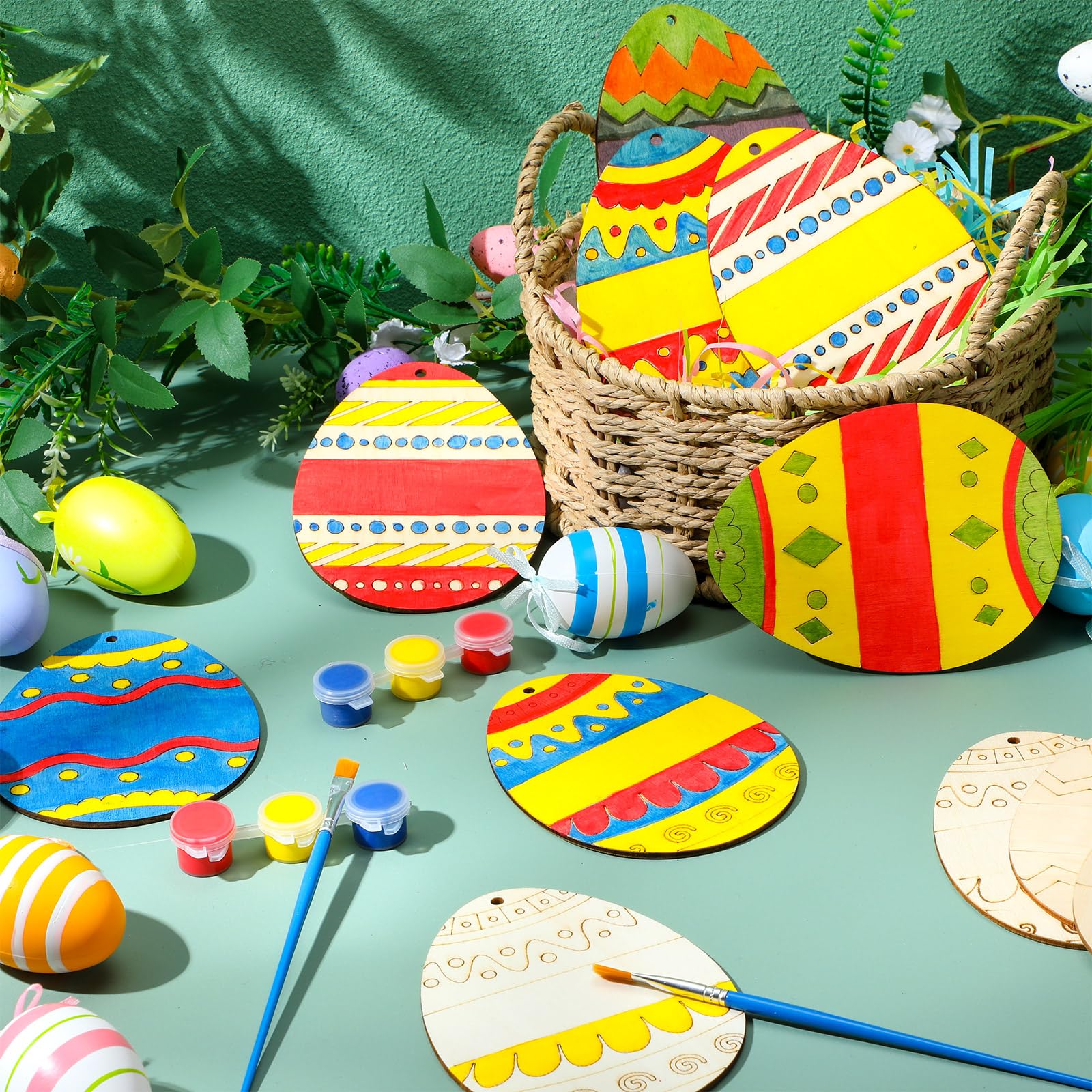 Foilswirl family-friendly Easter craft ideas for creative gatherings.