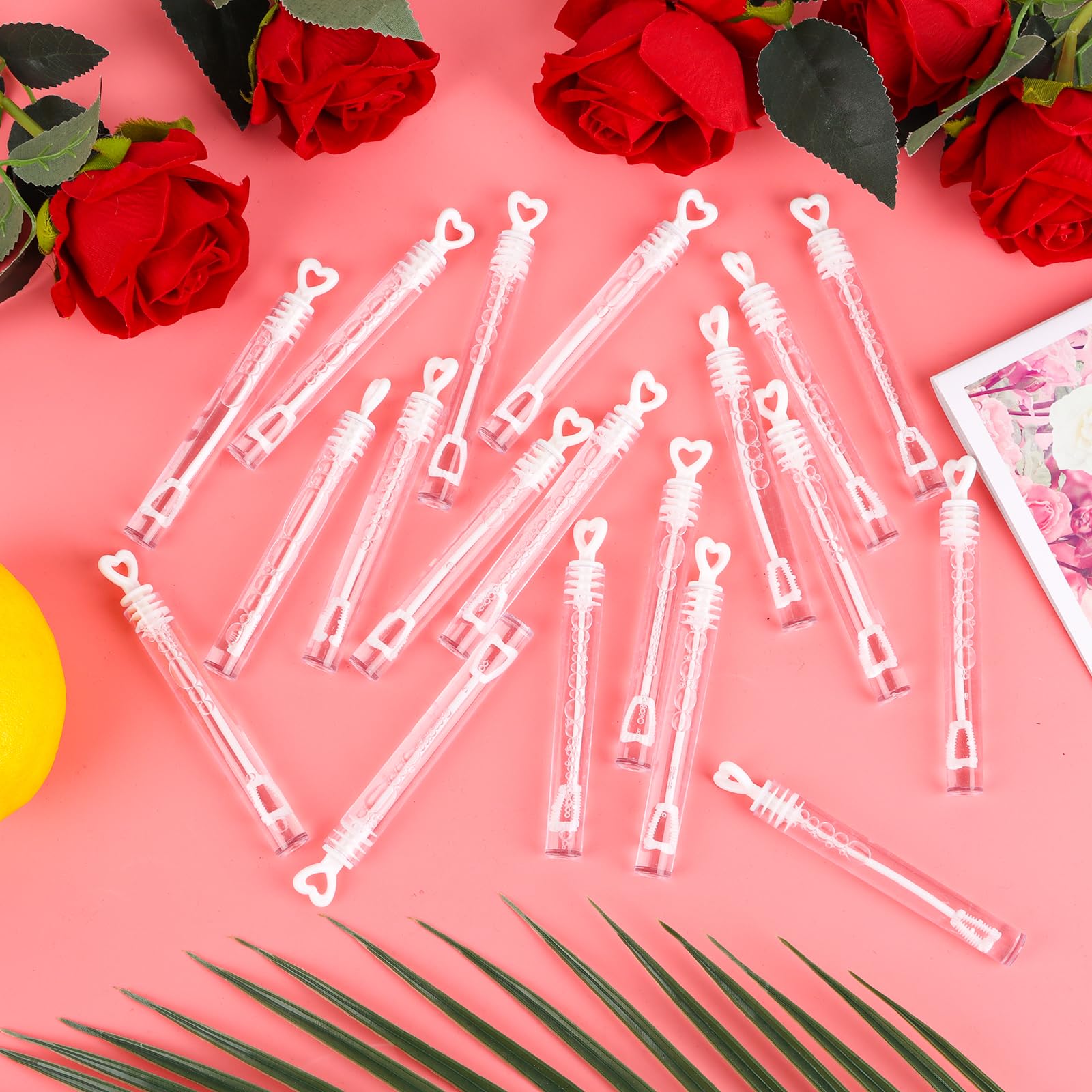 FOIMAS heart-design wedding bubble wand white shows romantic motif.