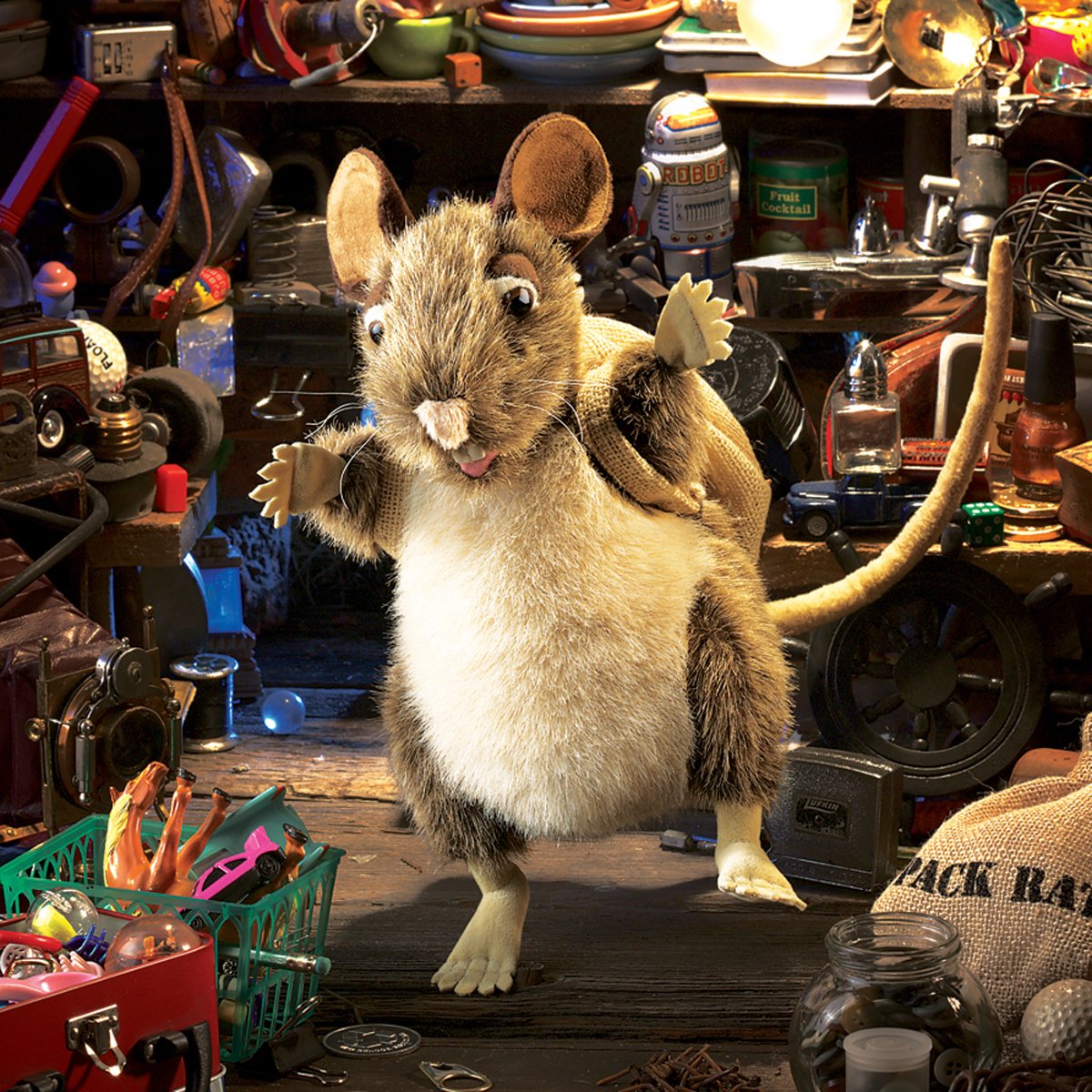 Folkmanis Pack Rat puppet close-up face detail for stage use