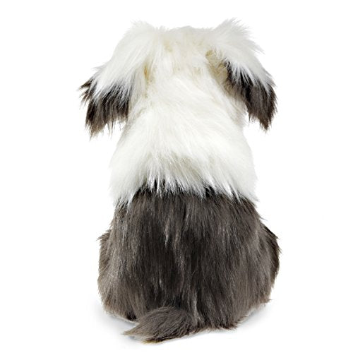 Folkmanis Sheepdog face close-up highlights lifelike features for stage performances.
