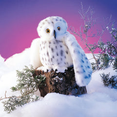 Folkmanis Snowy Owl detailed feathers and beak add authentic stage presence.