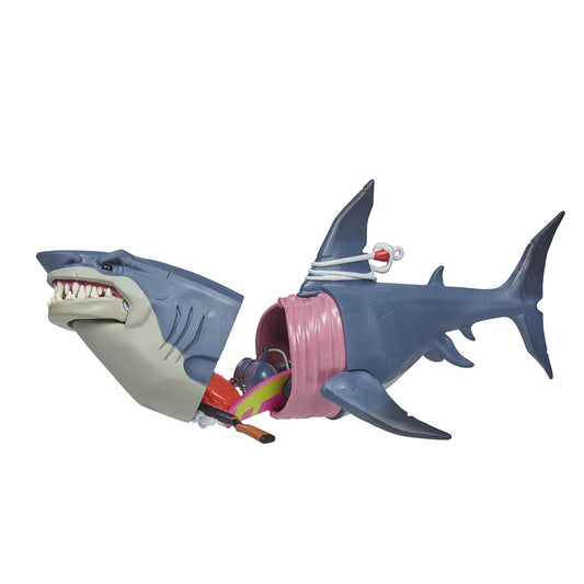 Fortnite Upgrade Shark figure jaw detail highlights articulation and realistic expression.