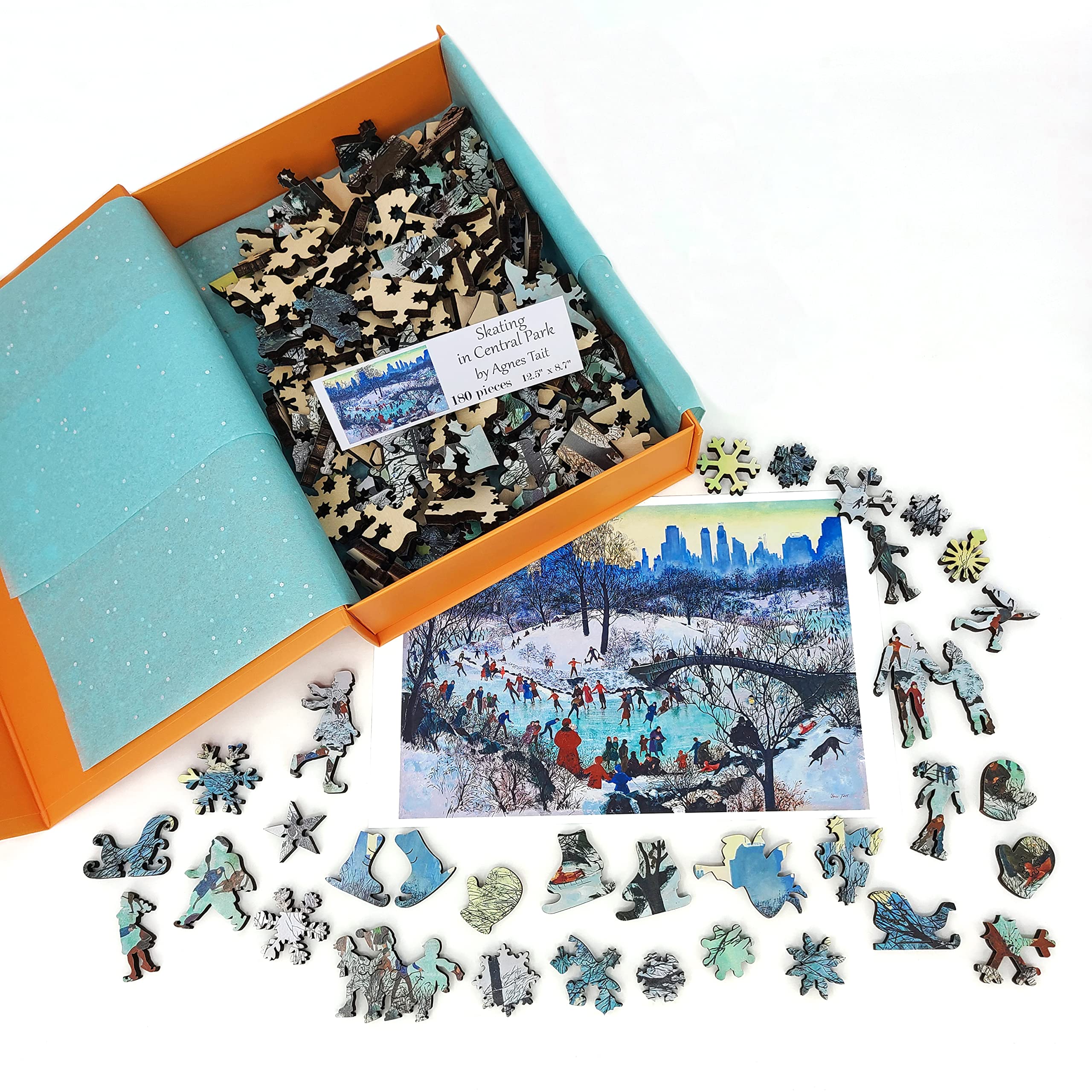 FoxSmartBox bright gift box makes a present-ready surprise